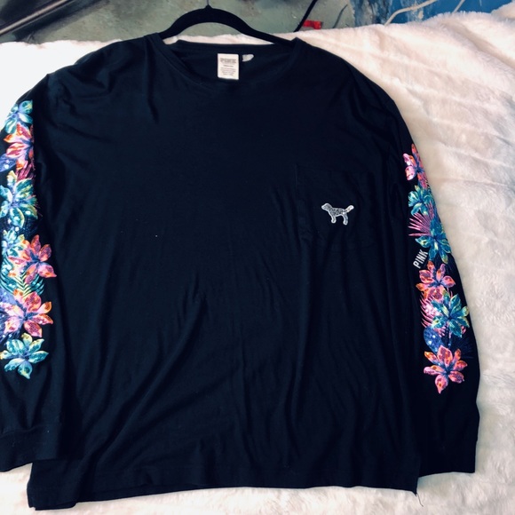 VS PINK LARGE LIMITED EDITION OUTFIT - Picture 2 of 8